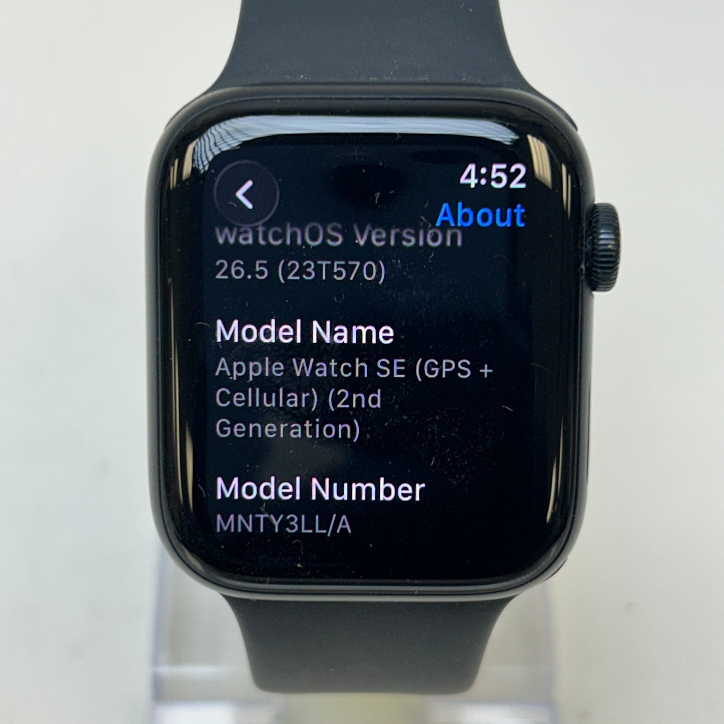 Unlocked Apple Watch SE 2nd Gen 44MM Midnight Aluminum Black Sport BandMNTY3LL/A