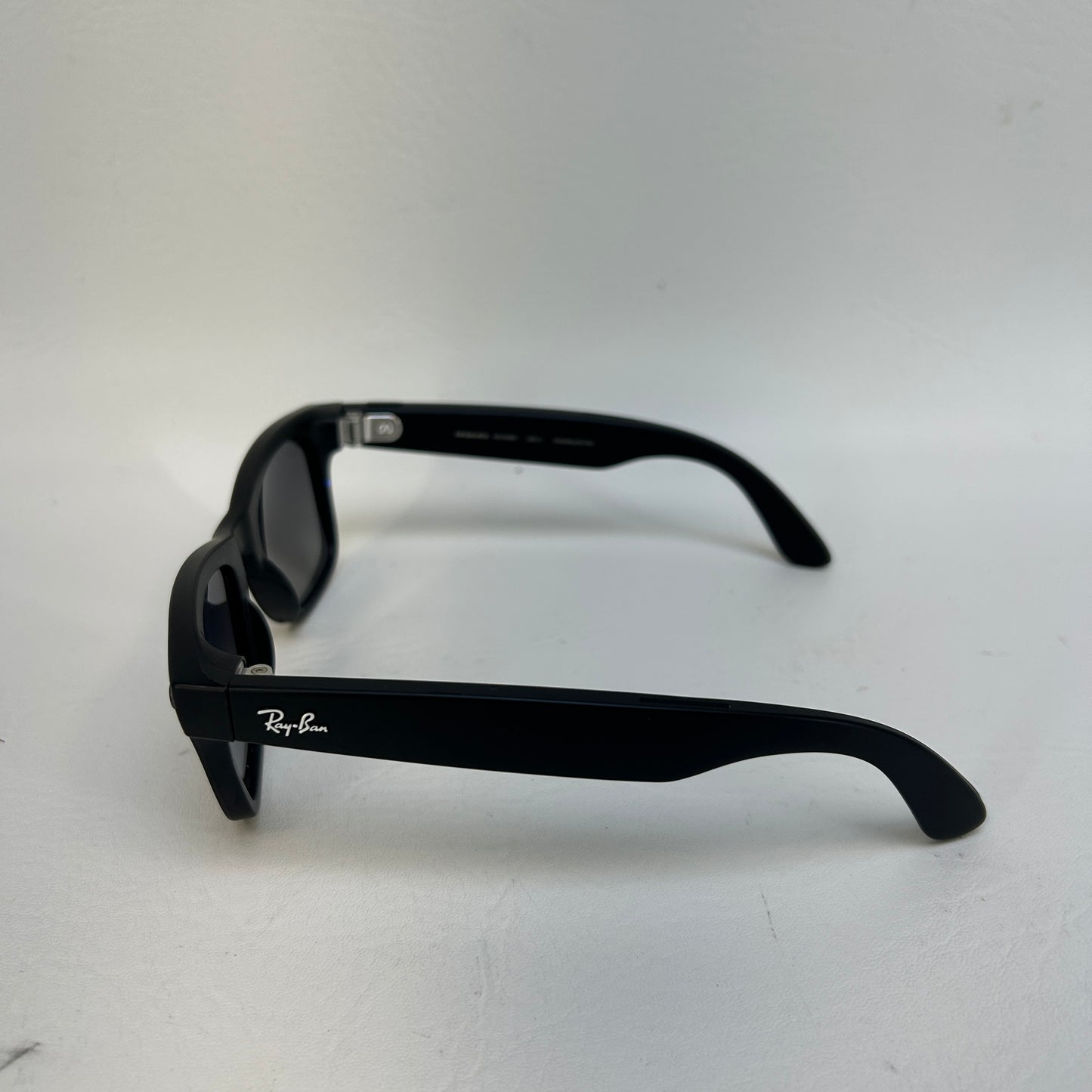 Ray-Ban Meta Wayfarer Gen 2 RW4012 Matte Black Polarized AI Smart Glasses