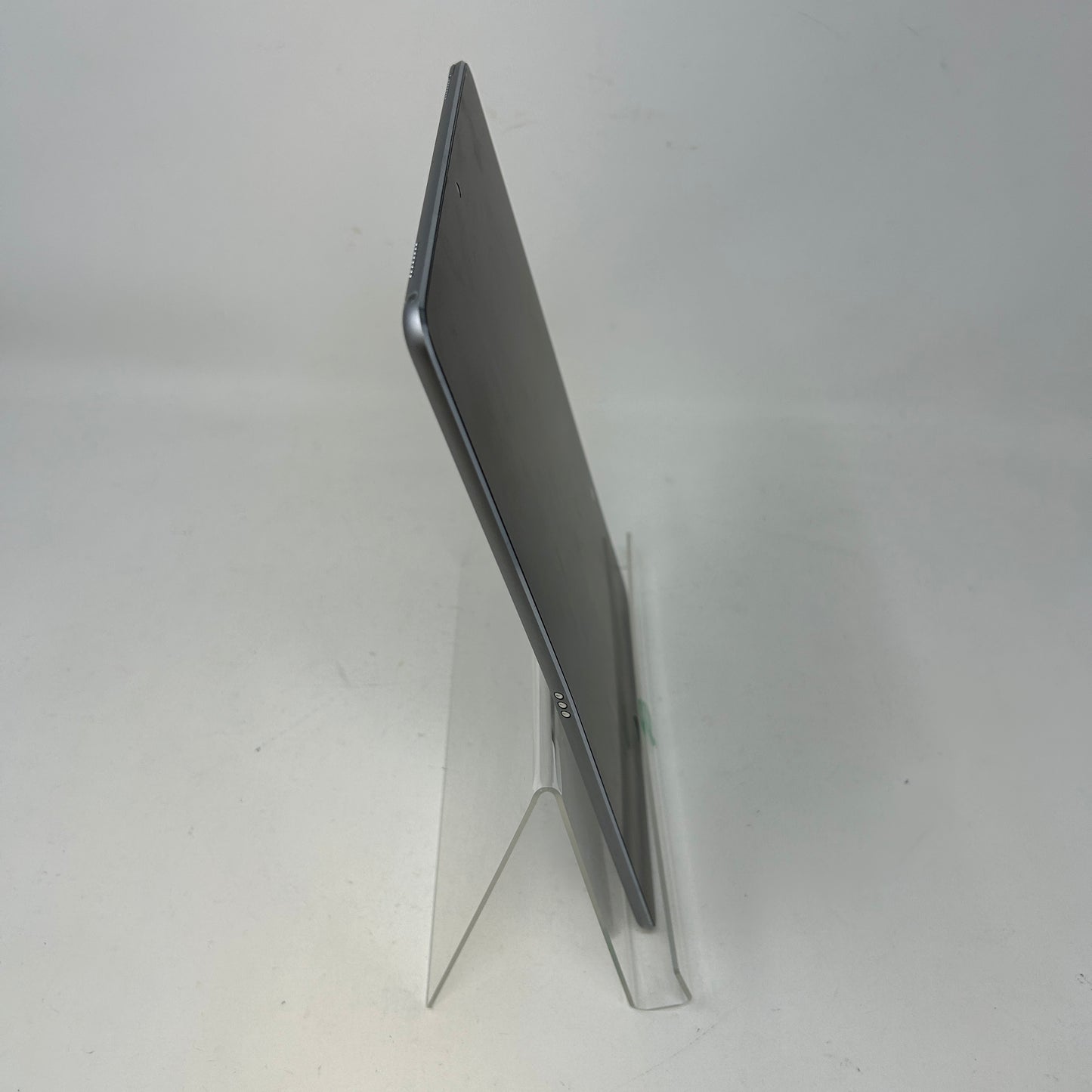 WiFi Only Apple iPad Pro 10.5" 256GB Space Gray MPDY2LL/A