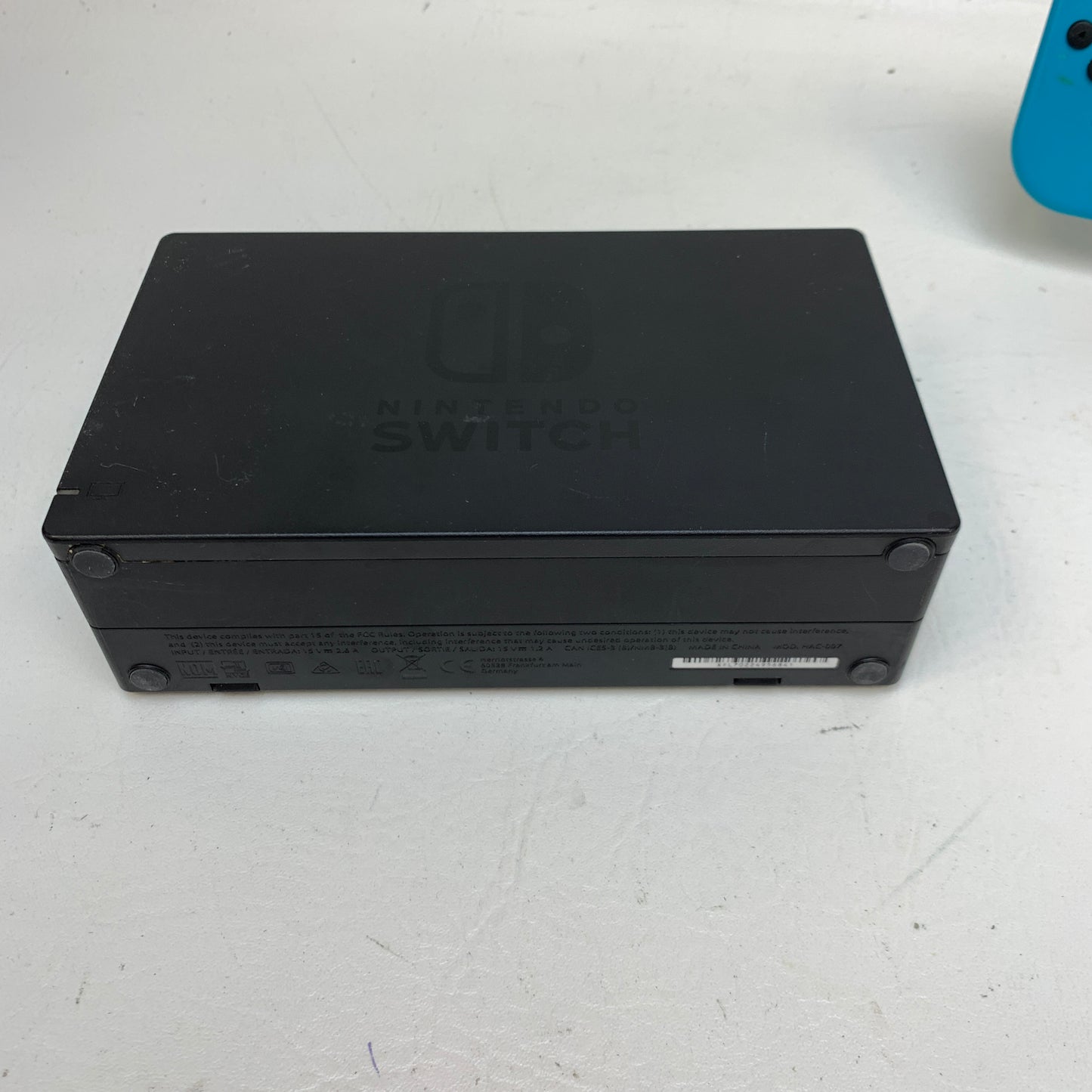 Nintendo Switch v2 Console Gaming System HAC-001(-01)  Red/Blue