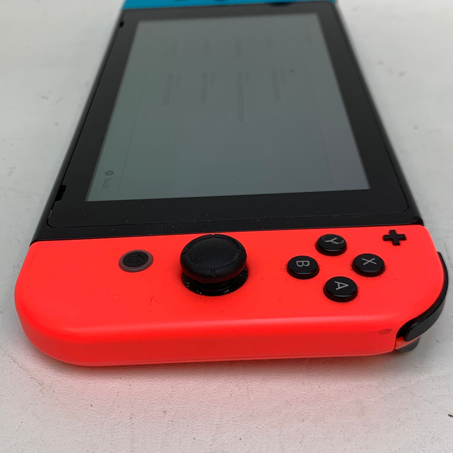 Nintendo Switch v2 Console Gaming System HAC-001(-01)  Red/Blue