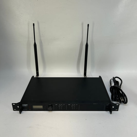Shure ULXD4D Dual-Channel Digital Wireless Receiver ULXD4D