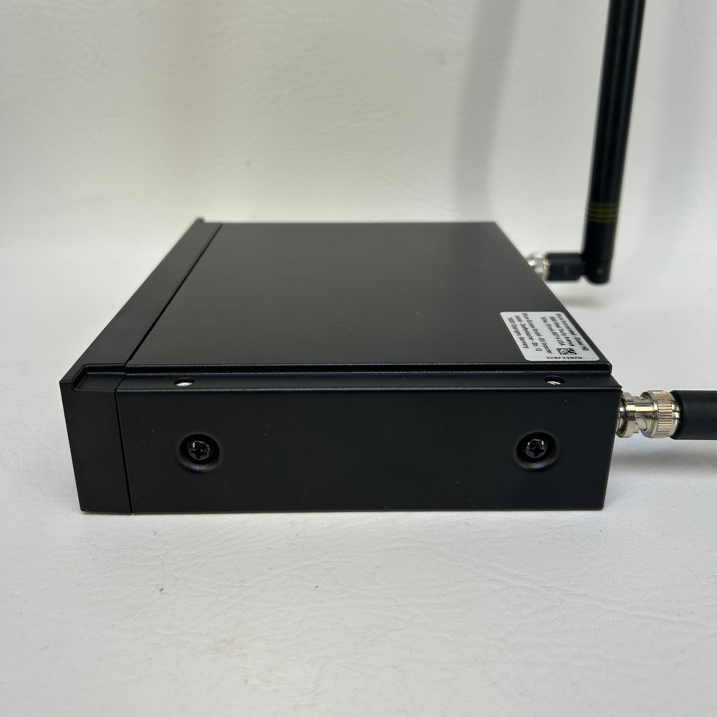 Shure ULXD4=-G50 Digital Wireless Microphone Receiver G50 470-534MHz Rack Mount