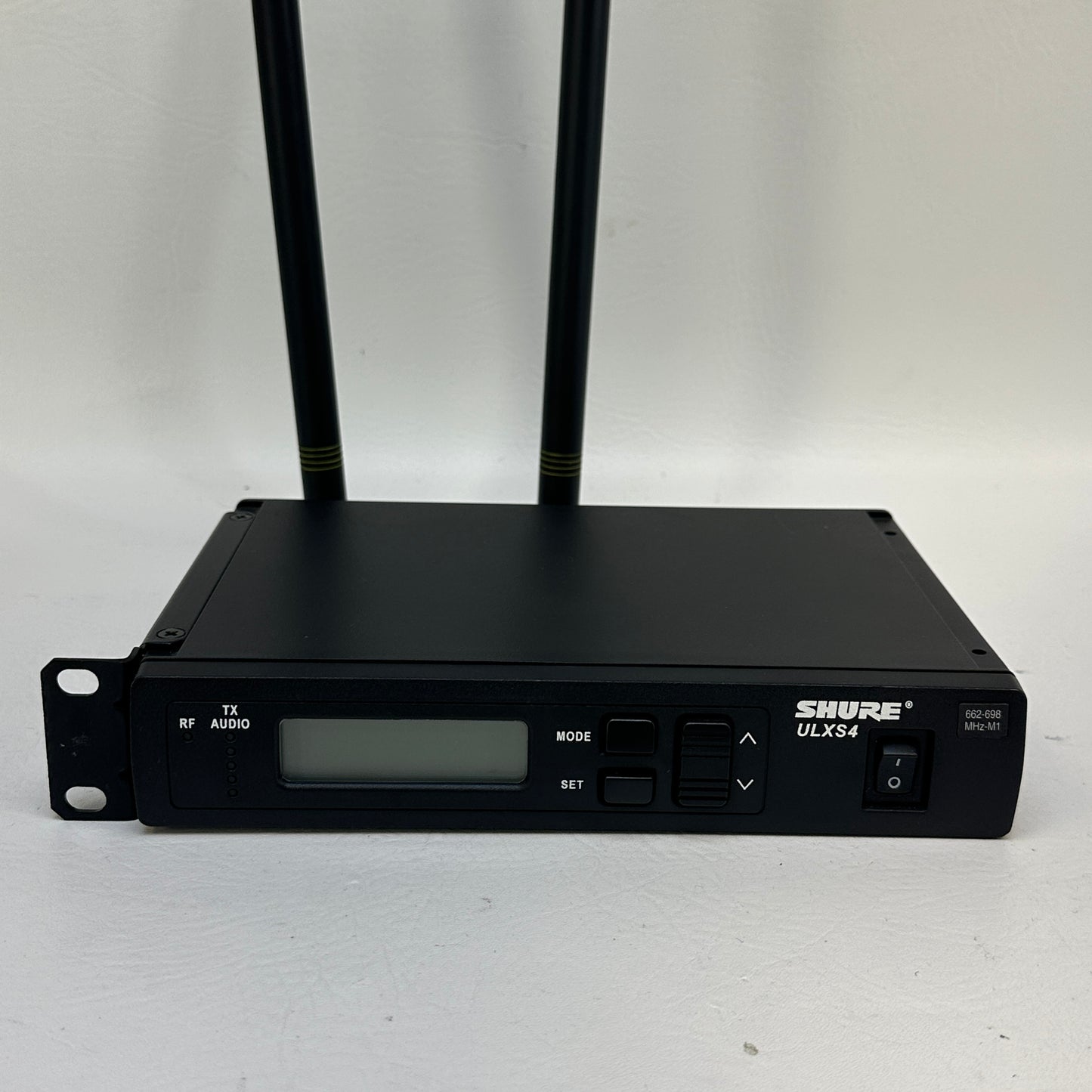 Shure ULXS4=-M1 Wireless Microphone Receiver M1 Band Diversity UHF Rack Mount