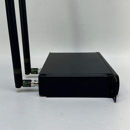 Shure ULXS4=-M1 Wireless Microphone Receiver M1 Band Diversity UHF Rack Mount