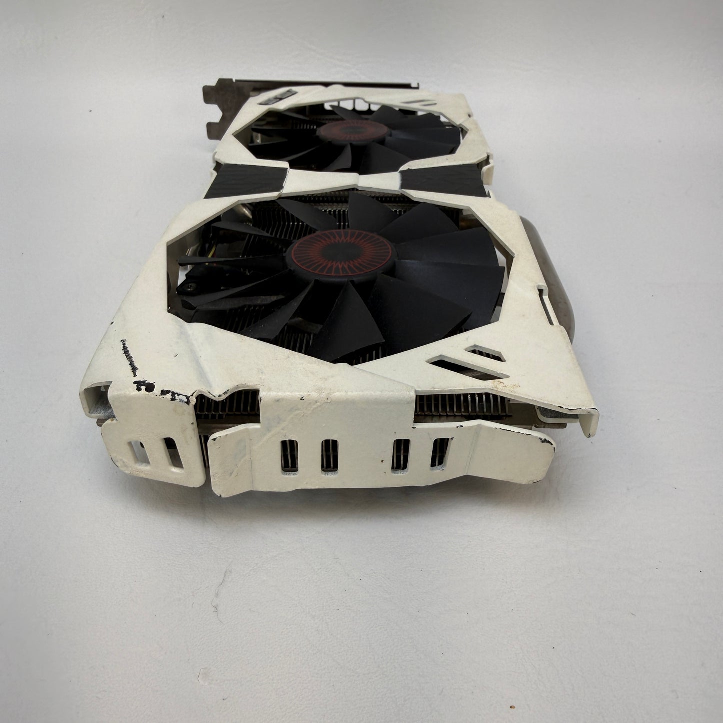 Asus GeForce GTX 970 DirectCU II 4GB GDDR5 Graphics Card STRIX-GTX970-DC2OC-4GD5