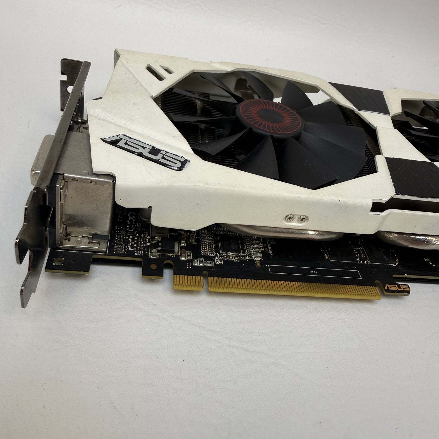 Asus GeForce GTX 970 DirectCU II 4GB GDDR5 Graphics Card STRIX-GTX970-DC2OC-4GD5