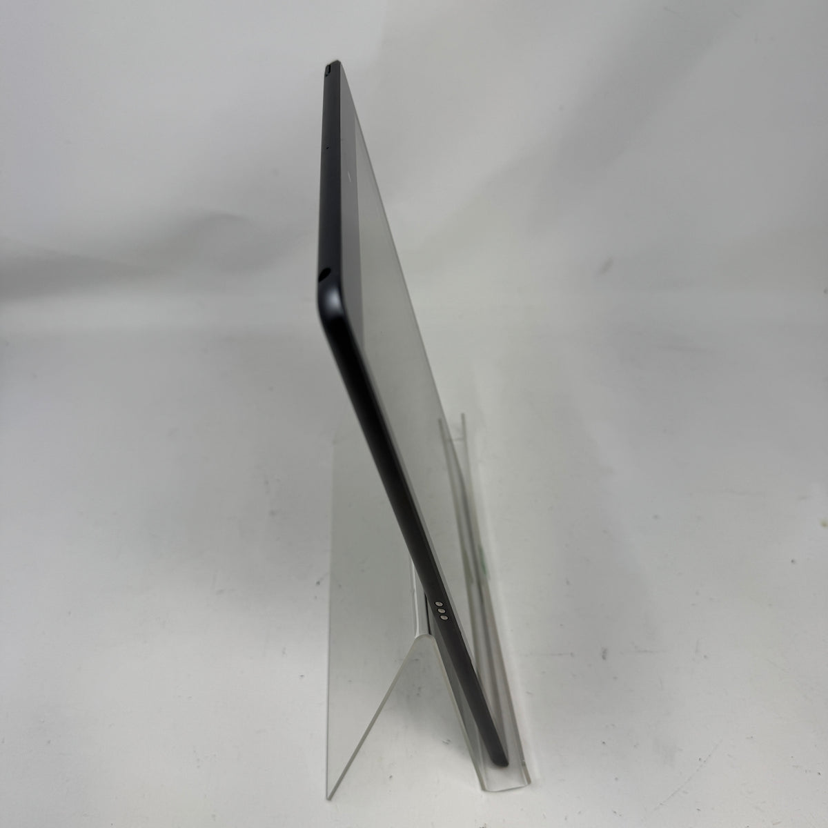 WiFi Only Apple iPad 9th Gen 256GB Space Gray MK2N3LL/A