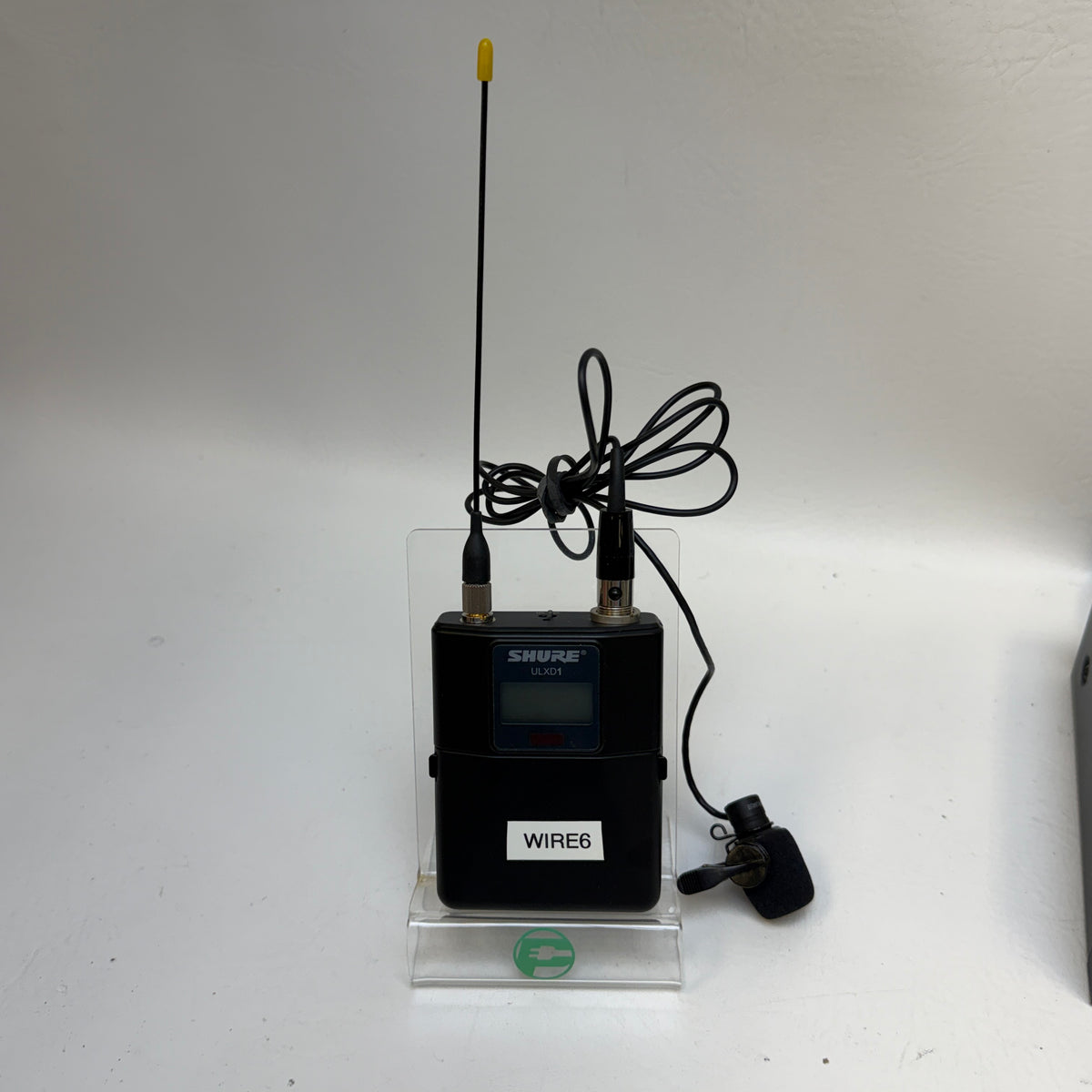 Shure Digital Wireless Receiver ULXD4 G50 470-534 MHz Quad-Channel