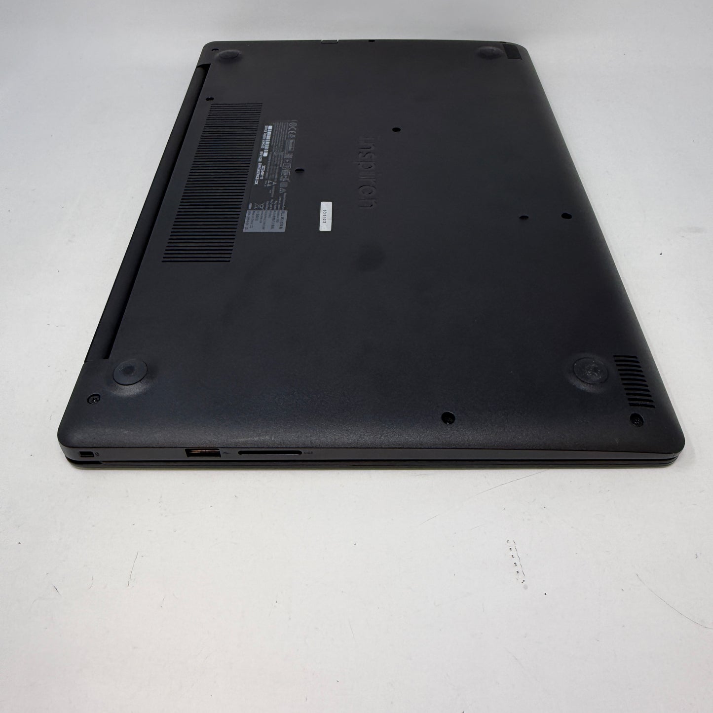 Dell Inspiron 3593 15.6" i3-1005G1 1.2GHz 8GB RAM 1TB SSD