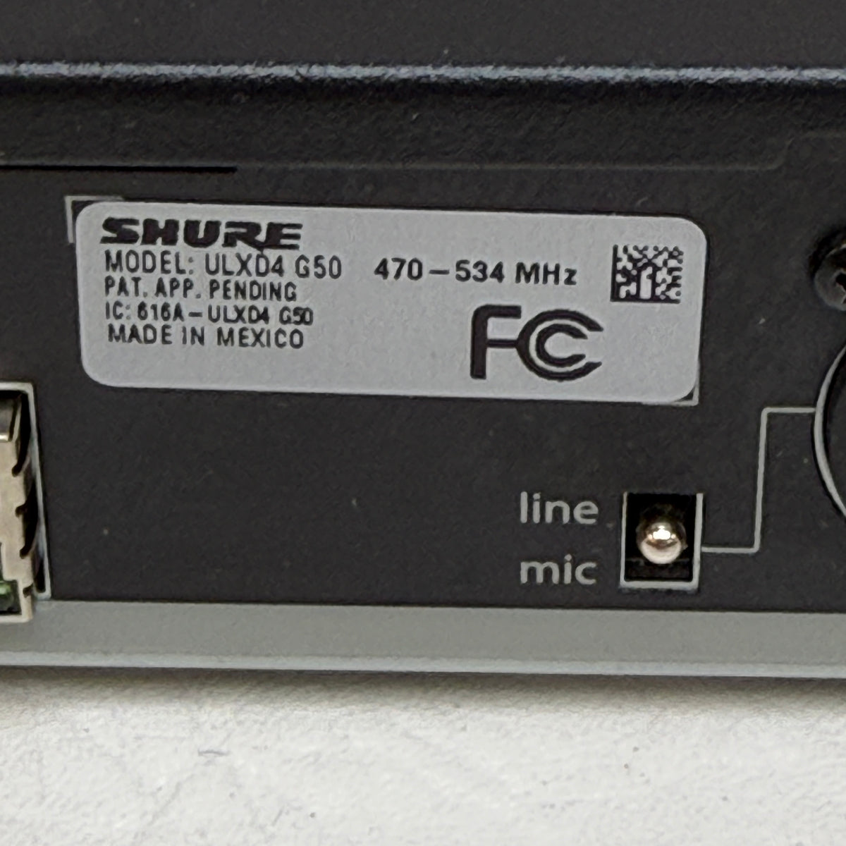 Shure Digital Wireless Receiver ULXD4 G50 470-534 MHz Quad-Channel