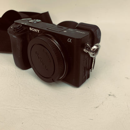 Sony Alpha A6400 24.2MP Mirrorless Vlogger Camera Black