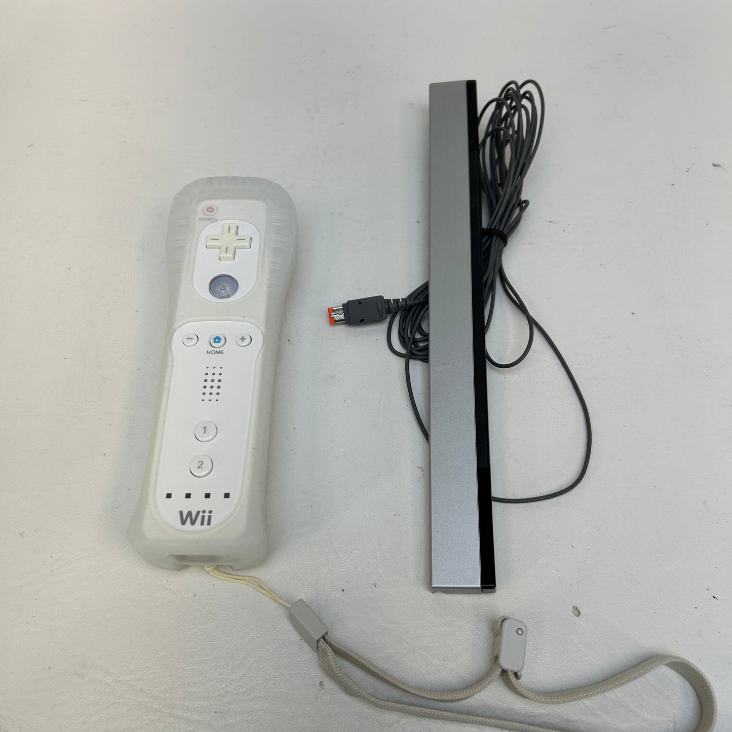 Nintendo Wii Console Gaming System RVL-001 White