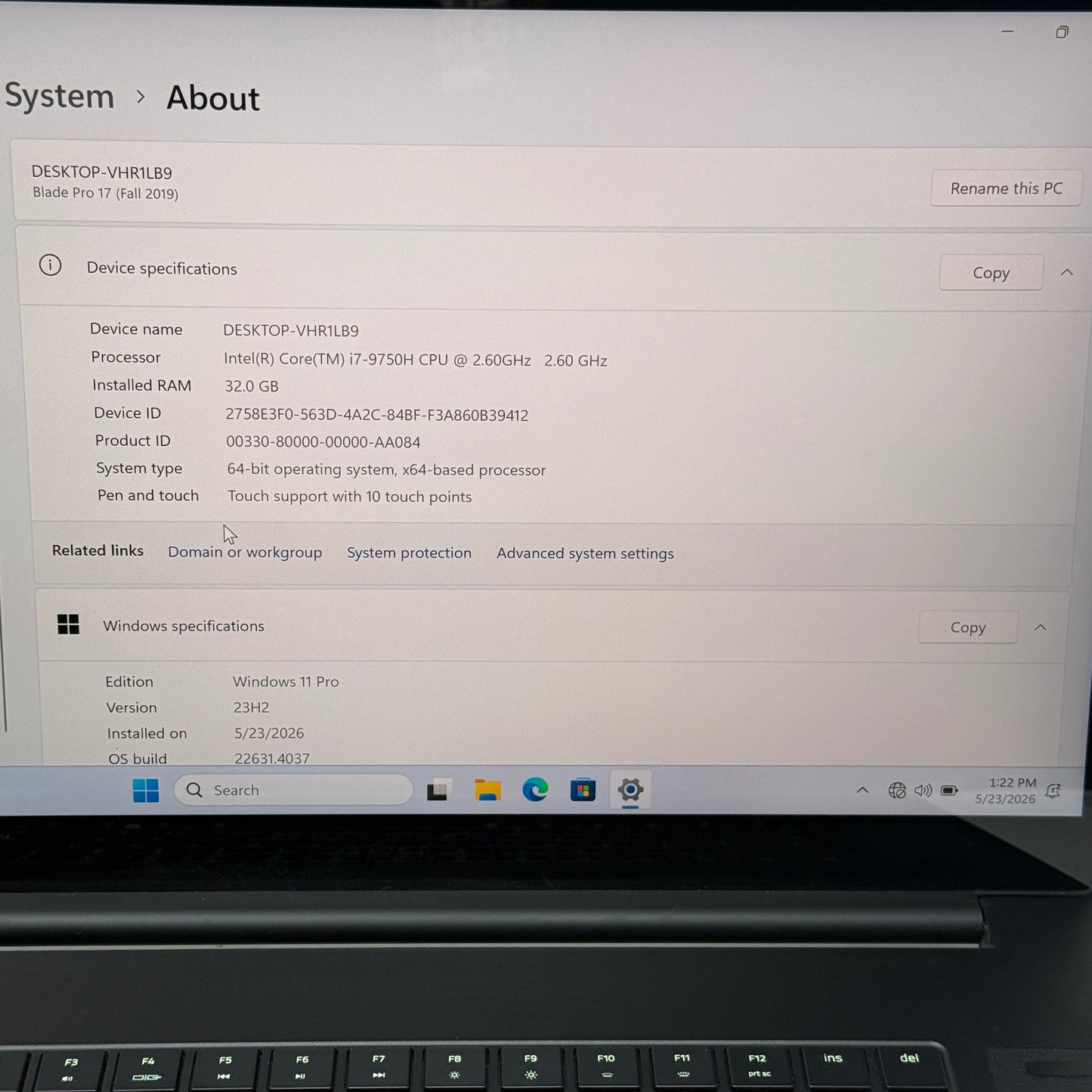 Razer Blade Pro 17 RZ09-0314 17.3" i7-9750H 2.6GHz 32GB RAM 1TB SSD GeForce RTX 
