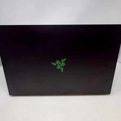 Razer Blade Pro 17 RZ09-0314 17.3" i7-9750H 2.6GHz 32GB RAM 1TB SSD GeForce RTX 
