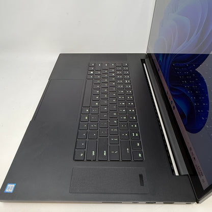 Razer Blade Pro 17 RZ09-0314 17.3" i7-9750H 2.6GHz 32GB RAM 1TB SSD GeForce RTX 
