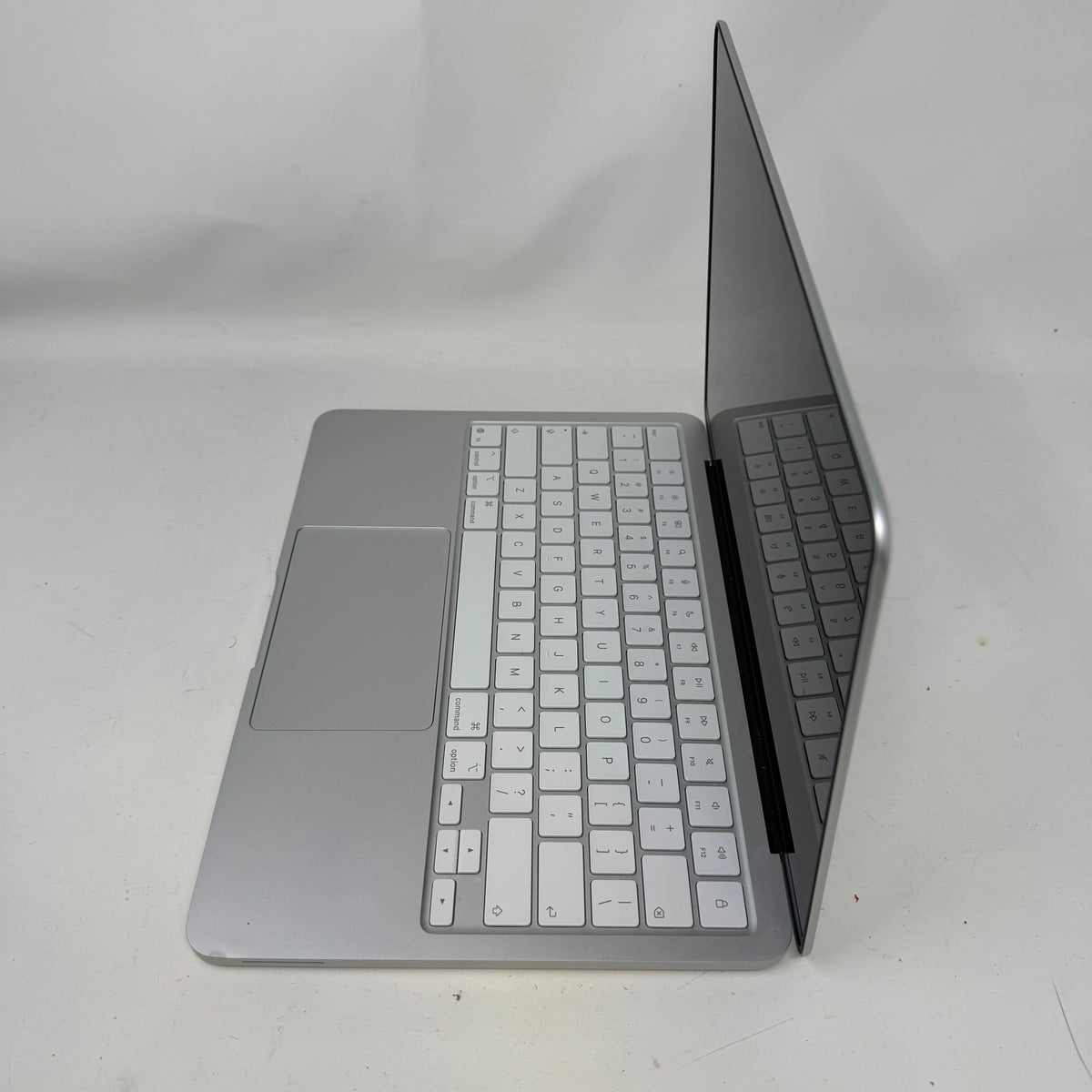 2026 Apple MacBook Neo 13" A18 Pro 5C GPU 4.0GHz 8GB RAM 256GB SSD MHFA4LL/A