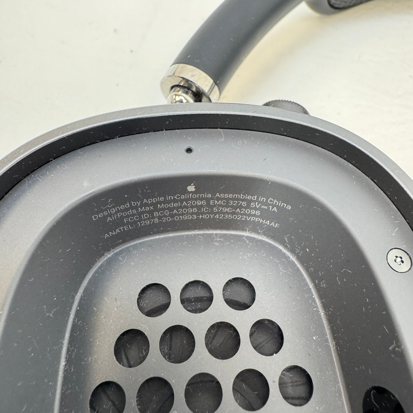 Apple AirPods Max Wireless Over-Ear Headphones Space Gray MGYH3AM/A