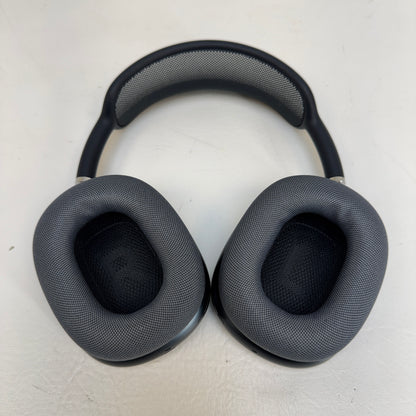 Apple AirPods Max USB-C Wireless Over-Ear Headphones Midnight MWW43AM/A