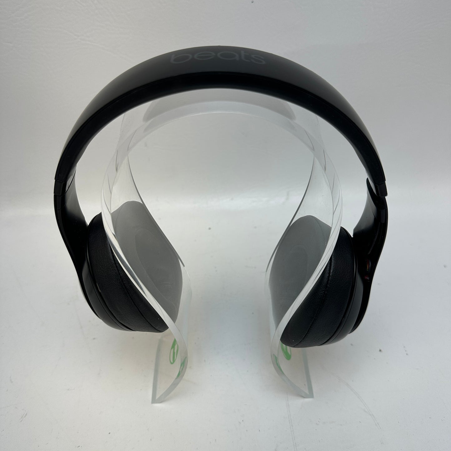 Beats Studio3 Wireless Over-Ear Headphone  Black MQ562LL/A