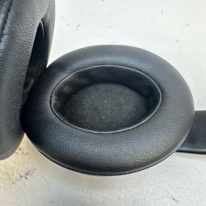 Beats Studio3 Wireless Over-Ear Headphone  Black MQ562LL/A