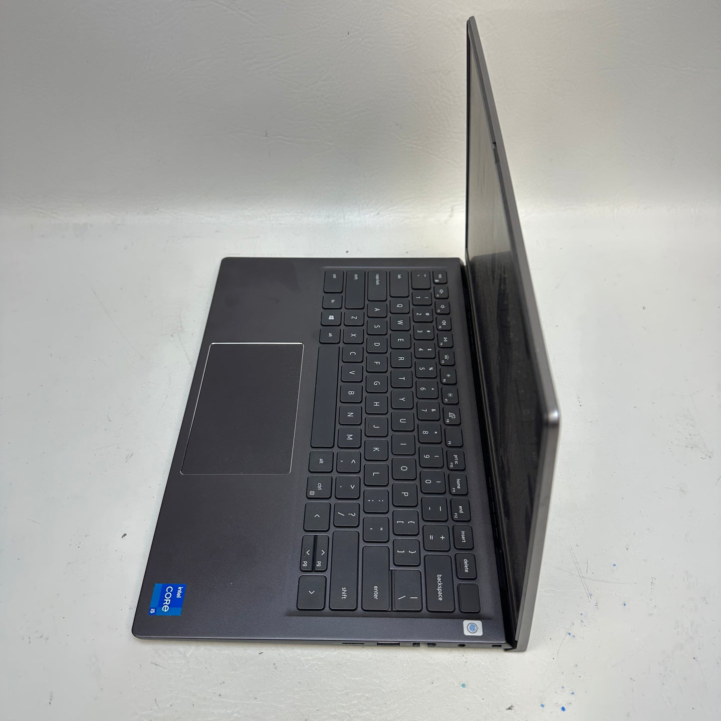 Dell Vostro 14 5410 14" i5-11320H 3.2GHz 8GB RAM 256GB SSD
