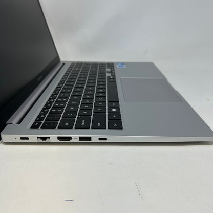 Samsung Galaxy Book4 7MGK9JBP 15.6" Athlon Gold 3150U 1.8GHz 16GB RAM 512GB SSD