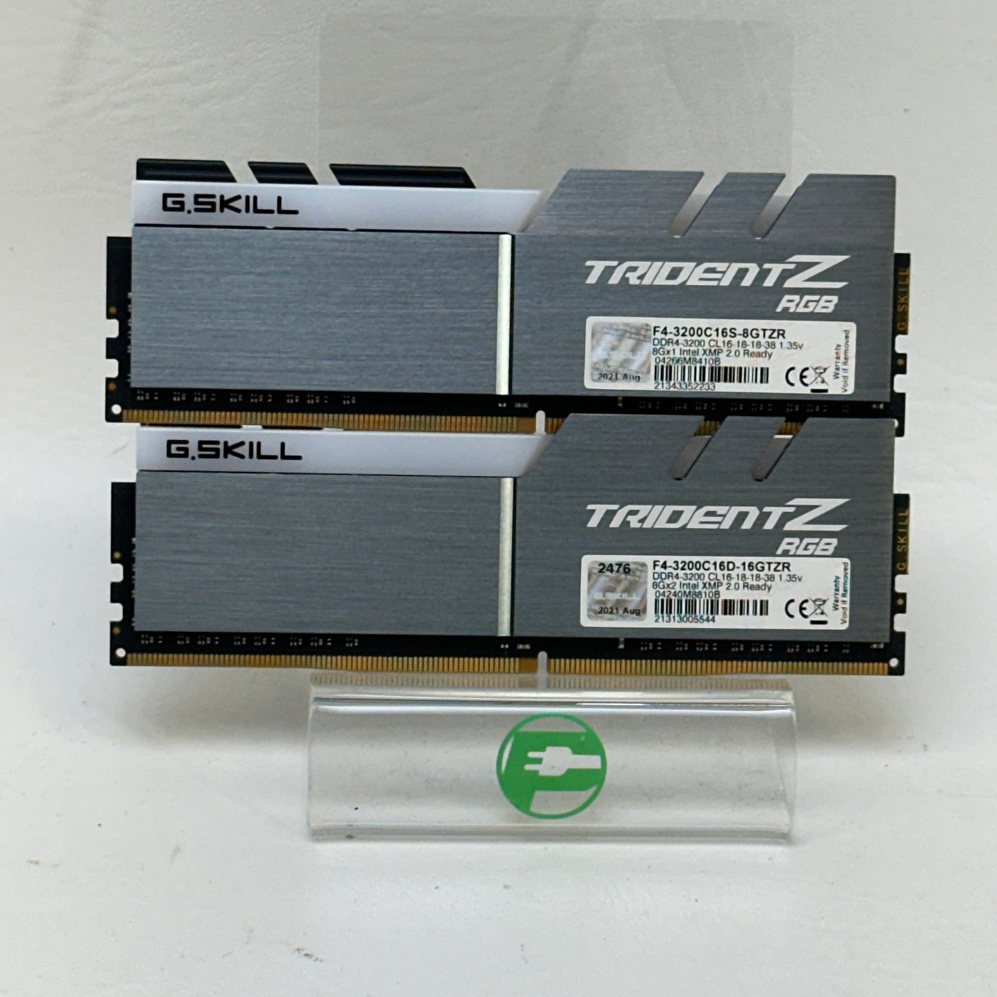 G.Skill TridentZ RGB Series 16GB (2x8GB) RAM DDR4 3200MHz F4-3200C16S-8GTZR