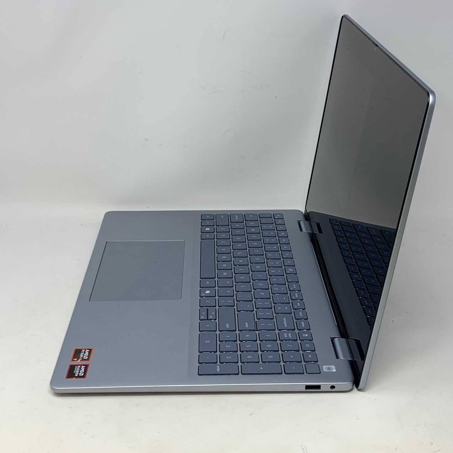 Dell 16 Plus DB16255 16" Ryzen AI 7 350 2.0GHz 32GB RAM 1TB SSD