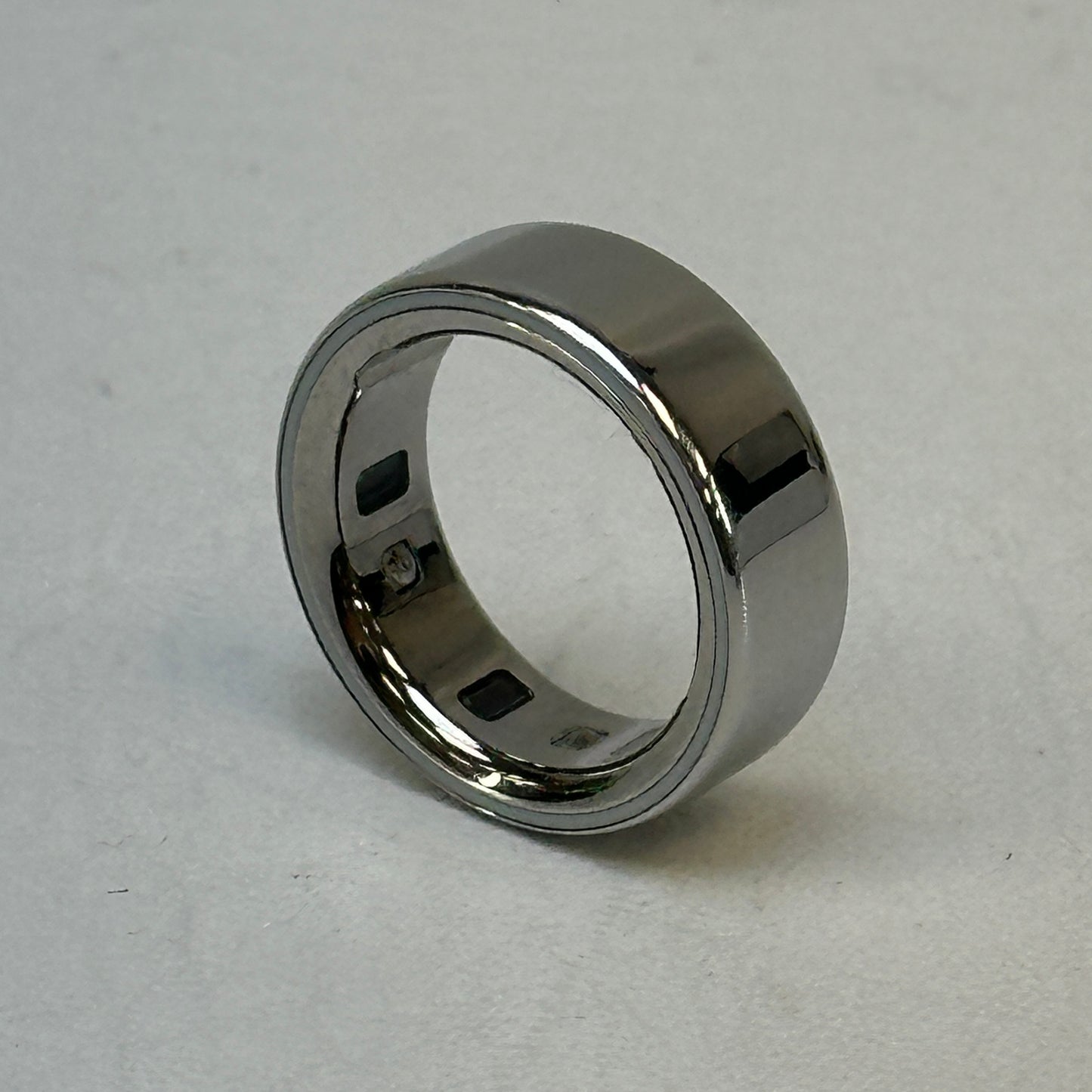 Oura Smart Ring 4 Size 9 Silver JZ90-54217-09 Titanium