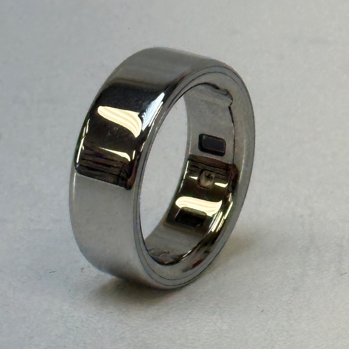 Oura Smart Ring 4 Size 9 Silver JZ90-54217-09 Titanium