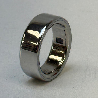 Oura Smart Ring 4 Size 9 Silver JZ90-54217-09 Titanium
