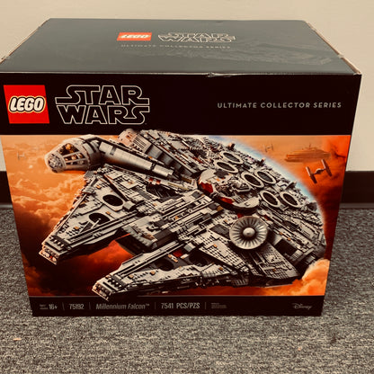 New LEGO Millennium Falcon 75192 Star Wars Ultimate Collector Series 7541pcs