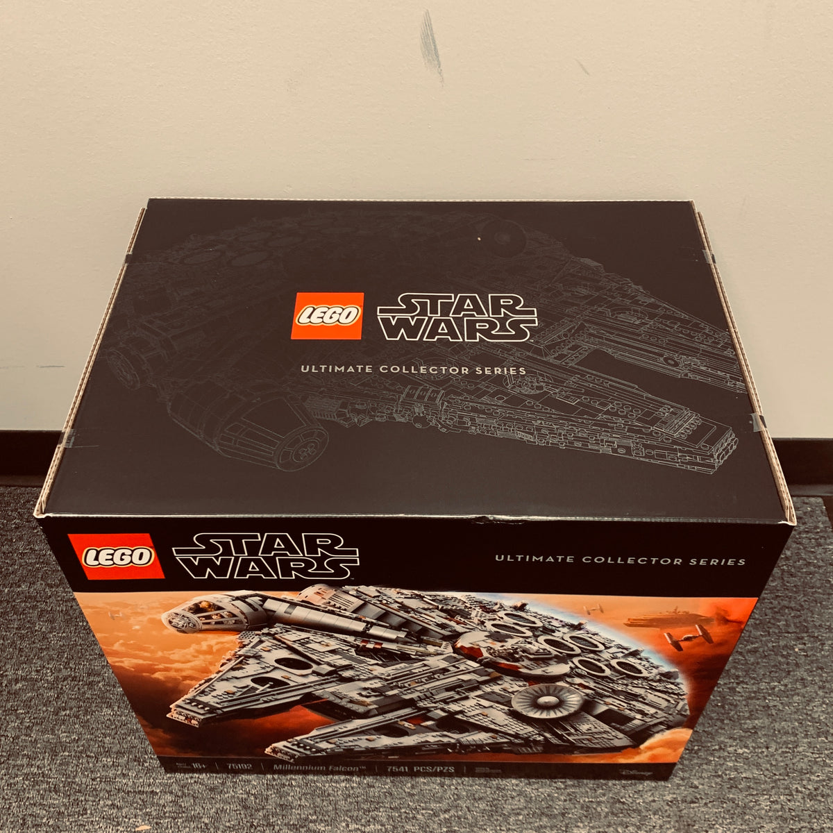 New LEGO Millennium Falcon 75192 Star Wars Ultimate Collector Series 7541pcs