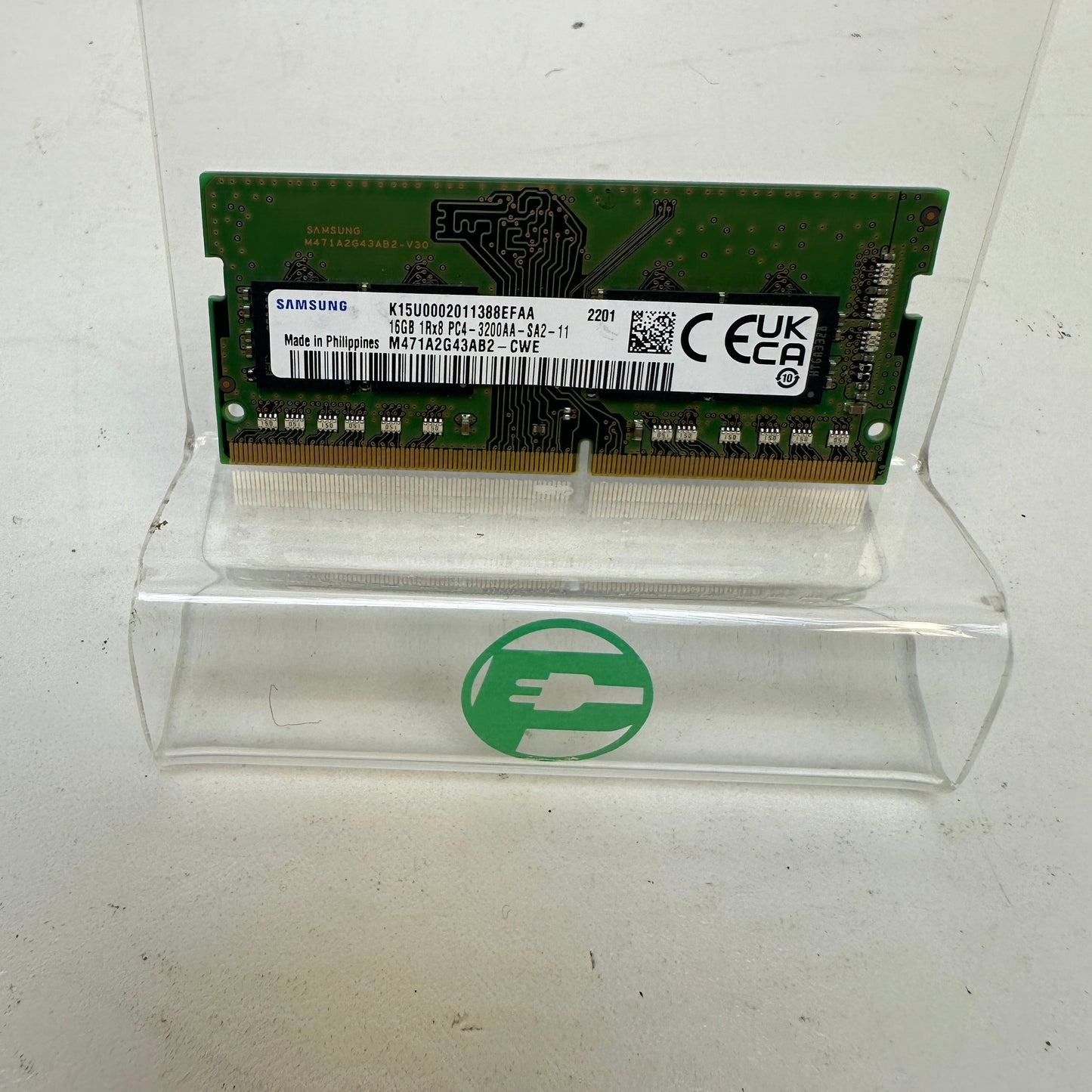 Samsung K15U0002011388EFAA 16GB (1x16GB) RAM DDR4 3200MHz 1RX8PC4-3200AA-SA2-11