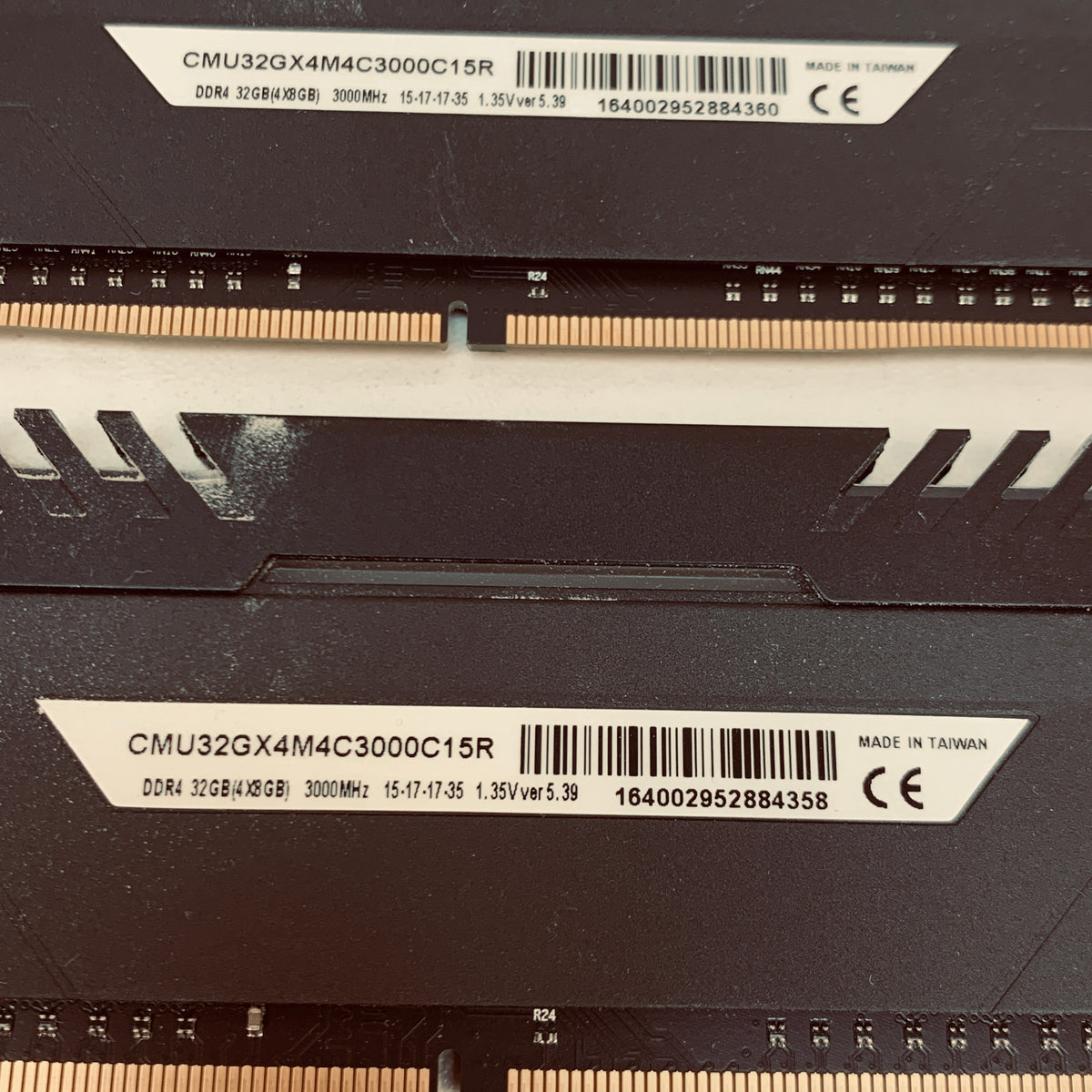 Corsair Vengeance LED 32GB (4x8GB) RAM DDR4 3000MHz