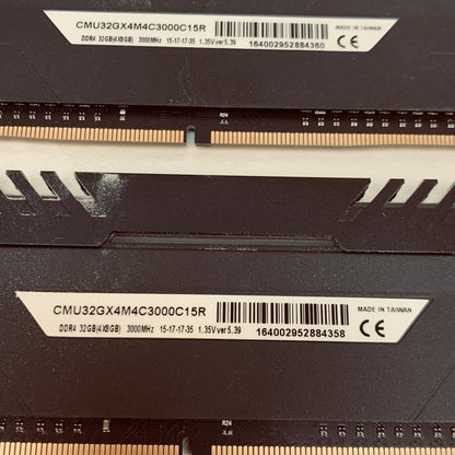 Corsair Vengeance LED 32GB (4x8GB) RAM DDR4 3000MHz