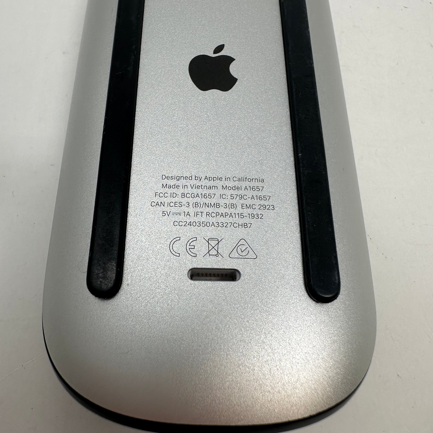 Apple Magic A1657 White Smart Wireless Mouse