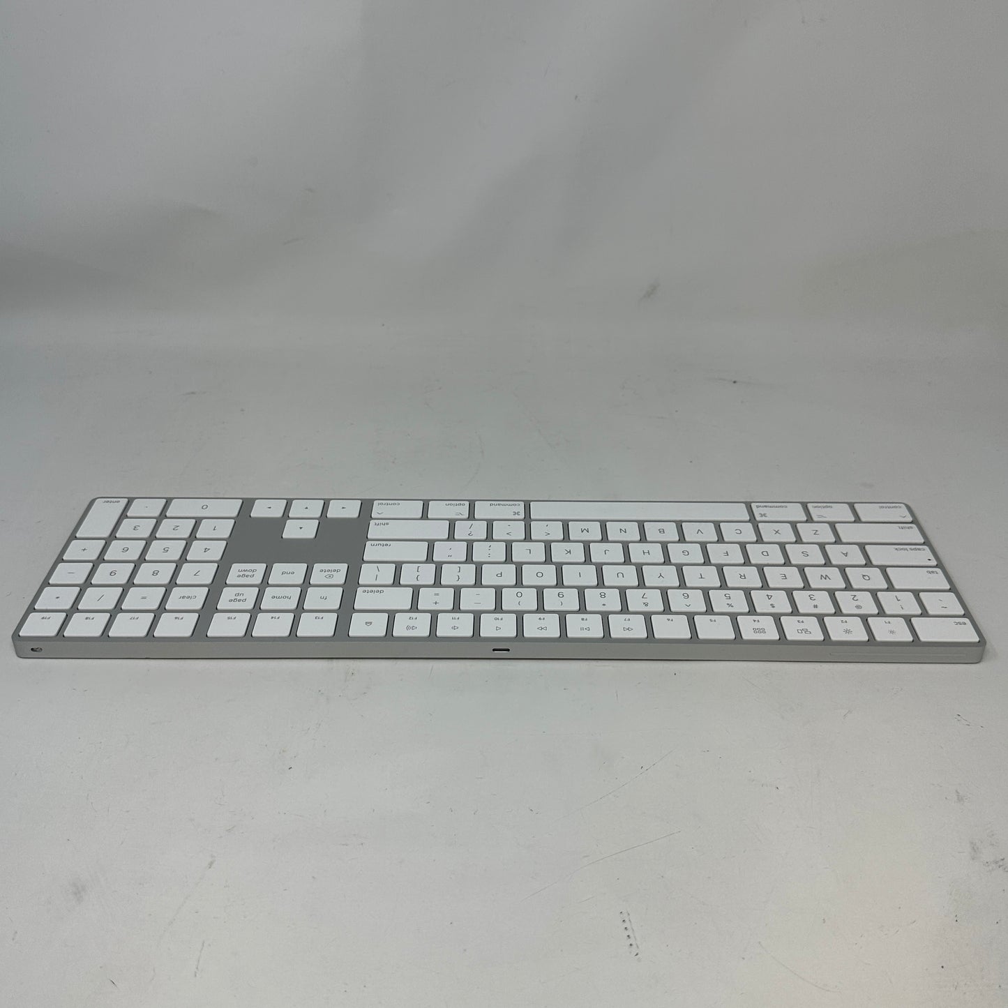 Apple 5W Magic Keyboard w/ Numeric Keypad A1843 Silver
