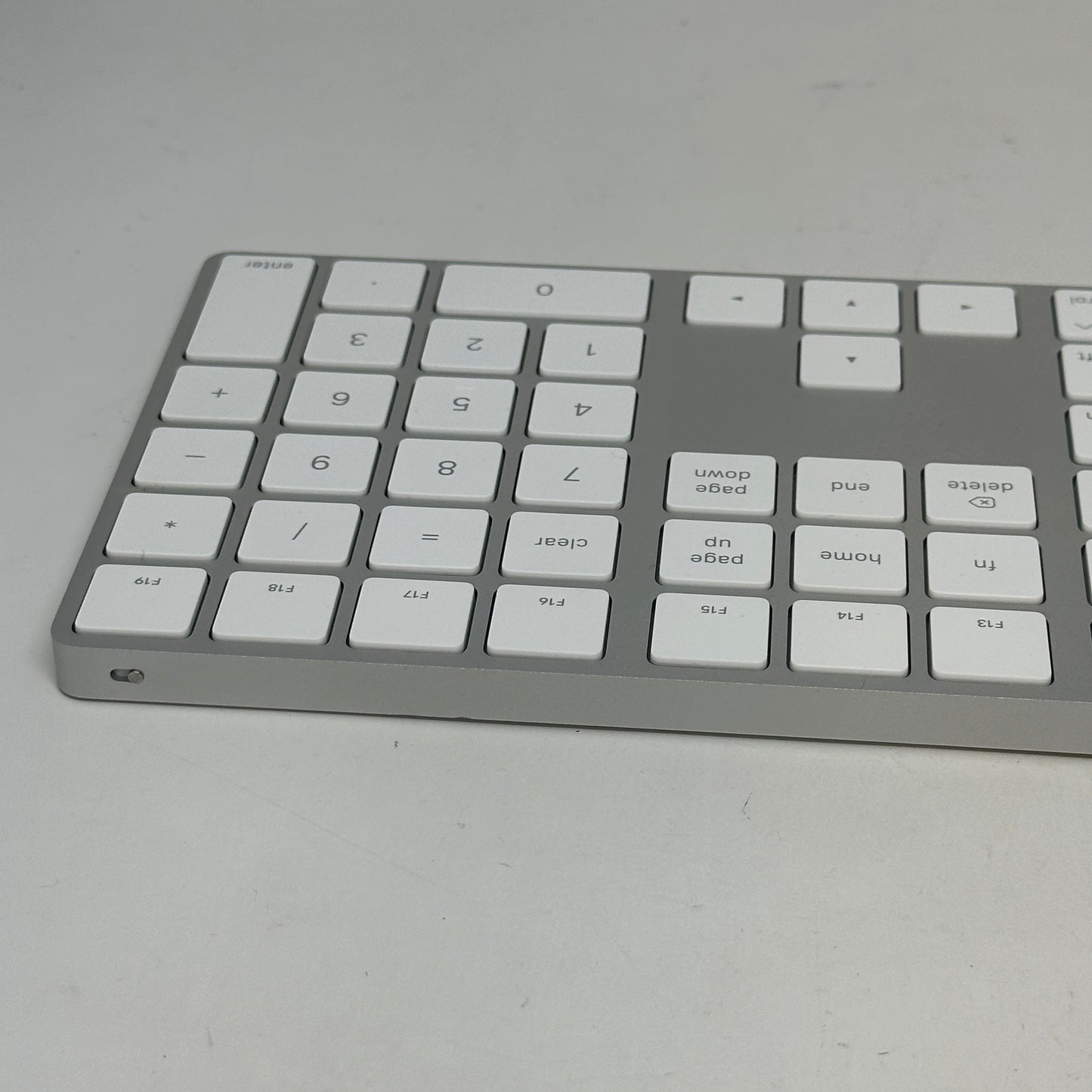 Apple 5W Magic Keyboard w/ Numeric Keypad A1843 Silver