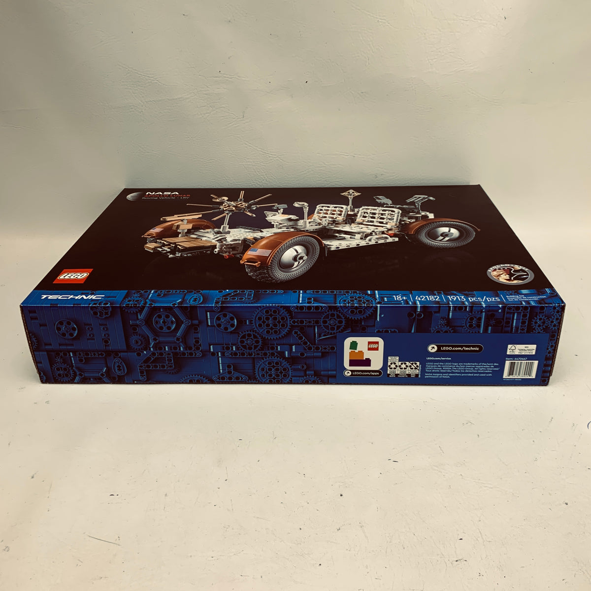 New LEGO NASA Apollo Lunar Roving Vehicle - LRV 42182 TECHNIC 1913pcs