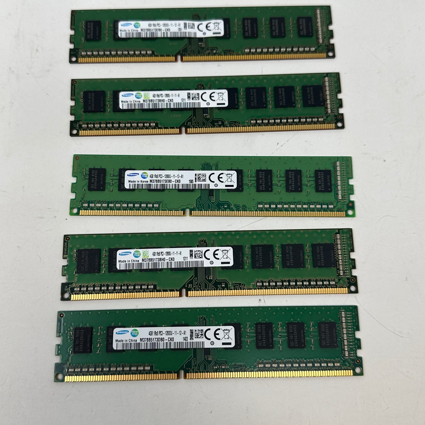 Lot of 14 Samsung 4GB (1x4GB) RAM DDR3 1600MHz M378B5173EB0