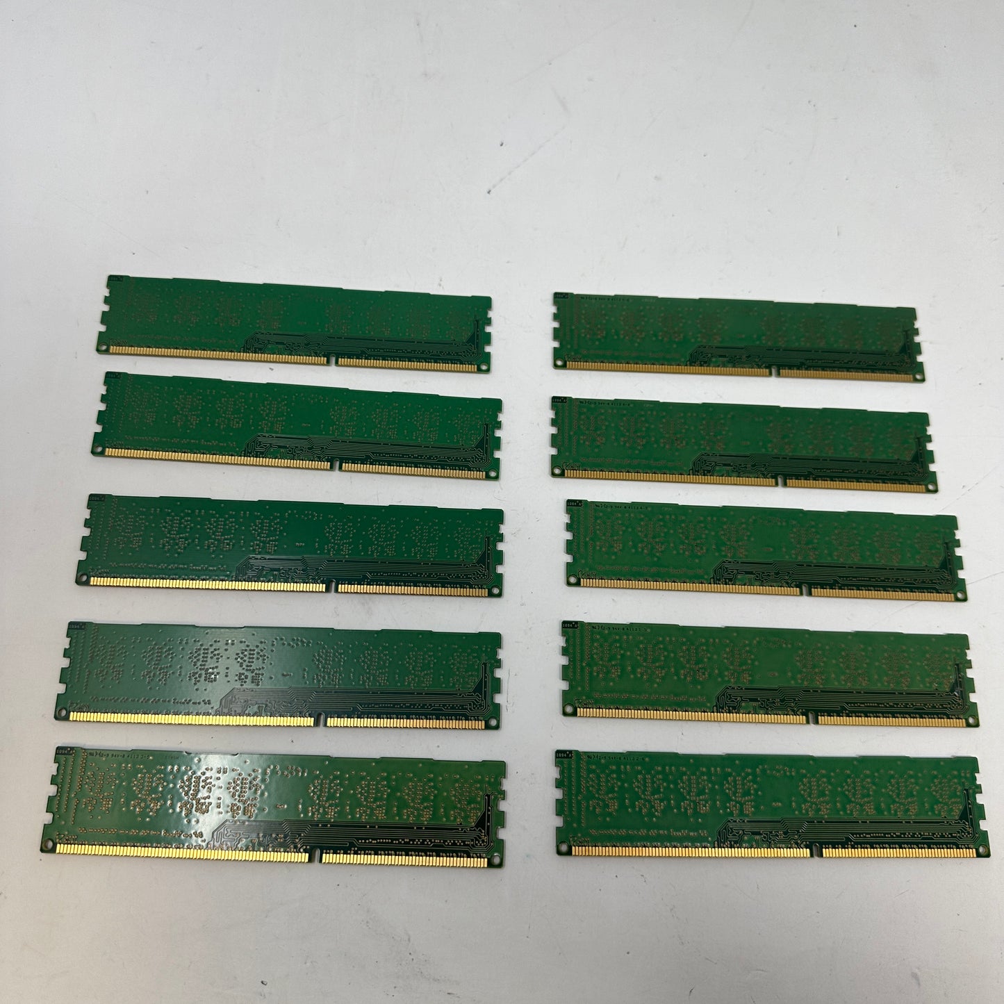 Lot of 10 Micron 4GB (1x4GB) RAM DDR3 1600MHz MT8JTF51264AZ