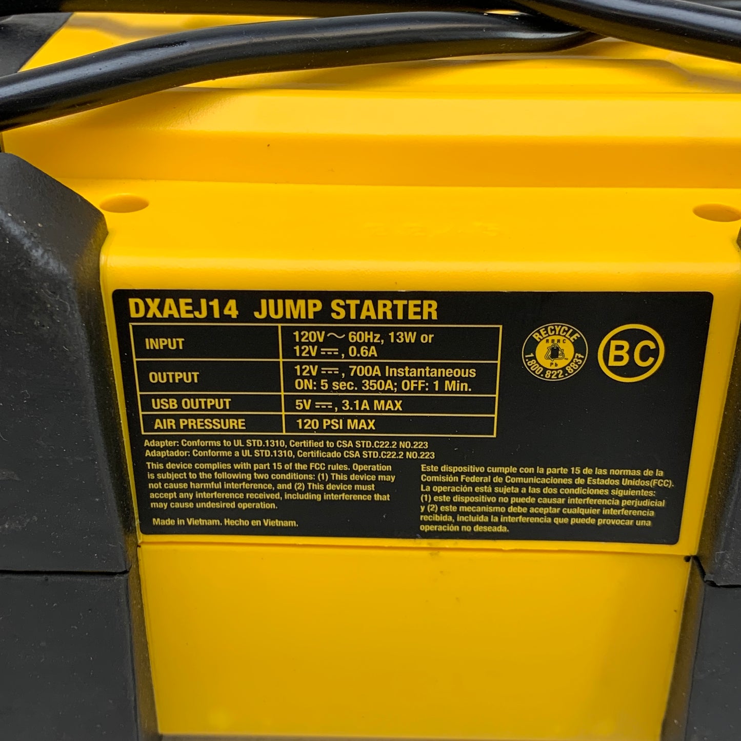 DEWALT DXAEJ14 Digital Portable Power Station Jump Starter