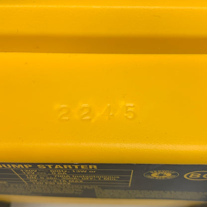 DEWALT DXAEJ14 Digital Portable Power Station Jump Starter