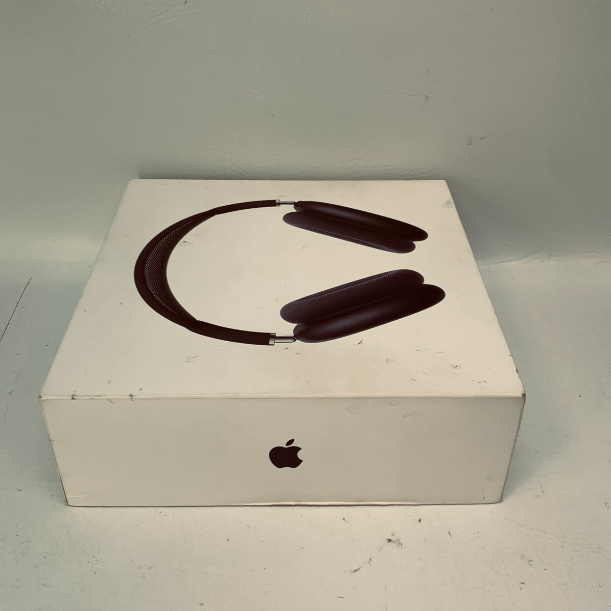 Apple AirPods Max USB-C Wireless Over-Ear Headphones Midnight A3184