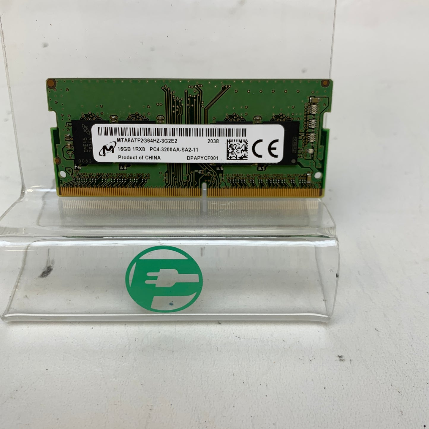Micron MTA8ATF2G64HZ-3G2E2 16GB (1x16GB) RAM DDR4 3200MHz 2038