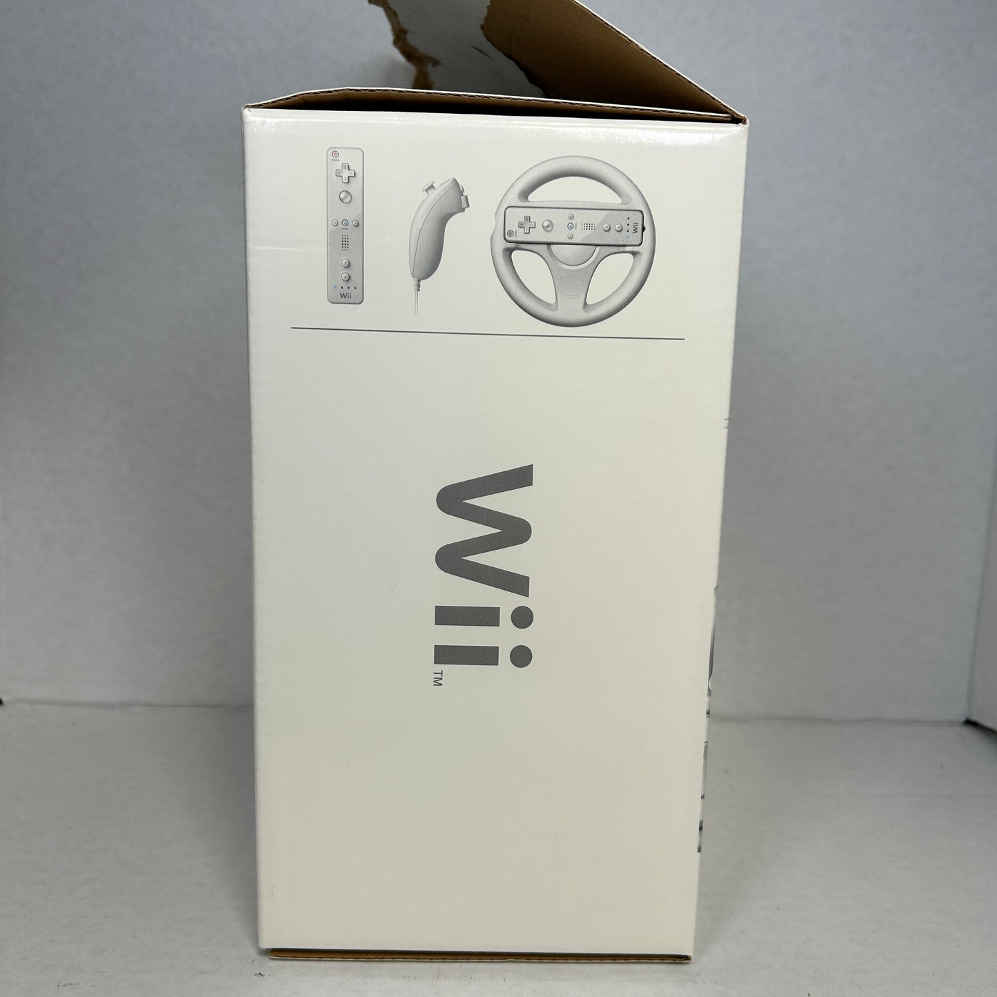 Nintendo Wii Accessory Pack Wii Remote Nunchuk Wii Wheel RVL-AK601 2008