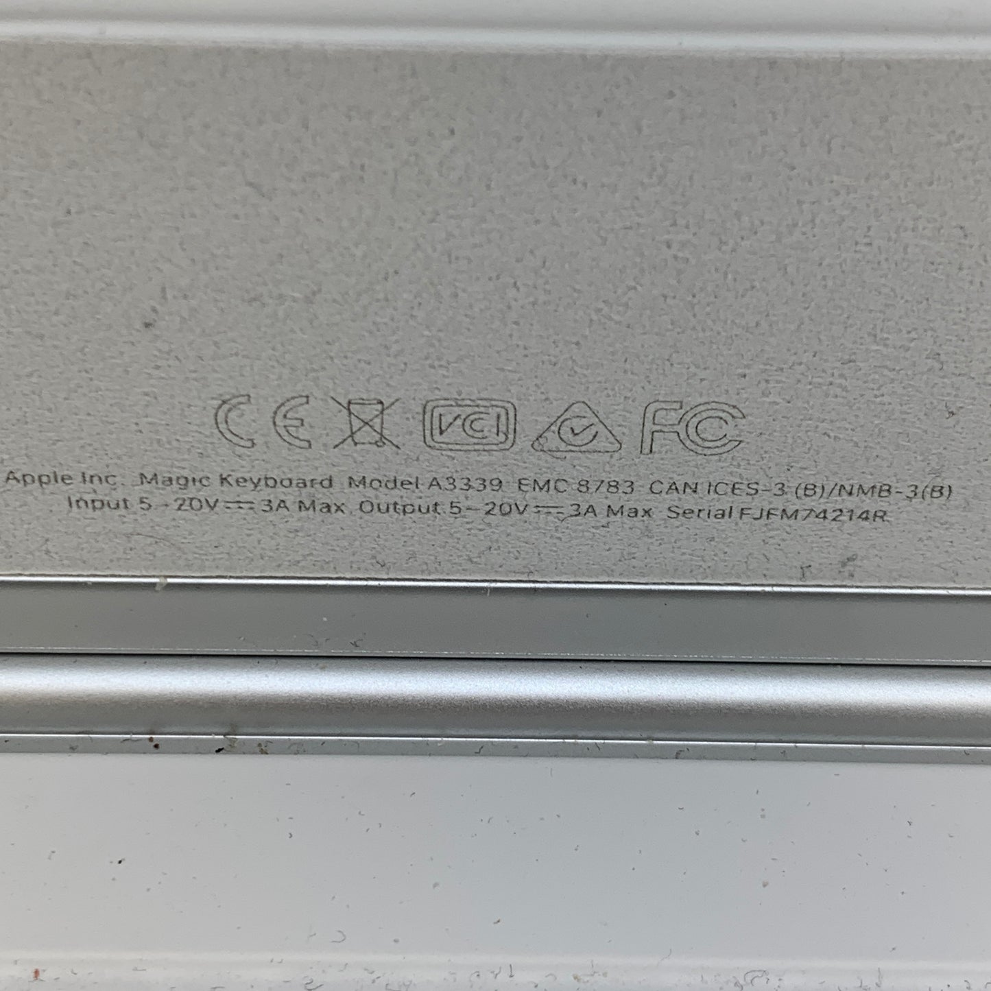 Apple Magic Keyboard for iPad Air 11" Keyboard Folio Case White A3339