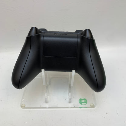 Microsoft Xbox Wireless Controller – Carbon Black (Series X|S, Model 1914)